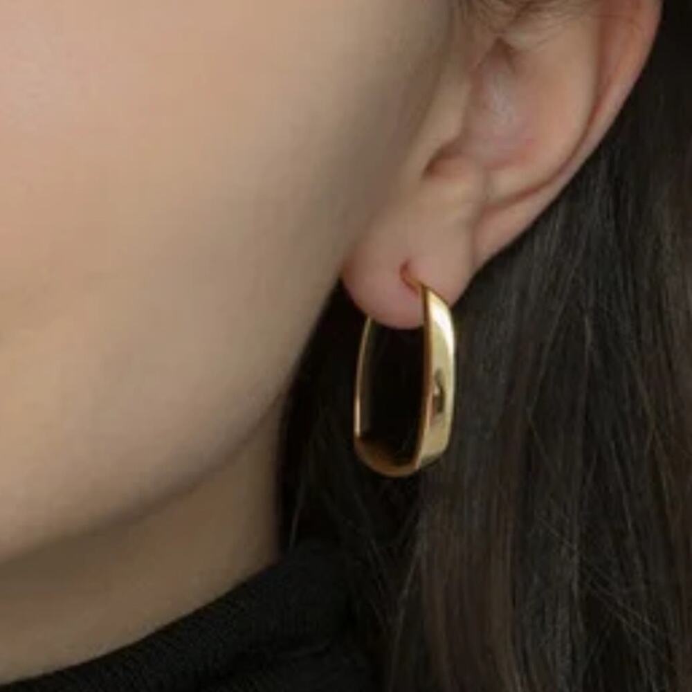 NEW 18K yellow gold plated square classic hoop earrings jewelry B22A - Picture 3 of 8